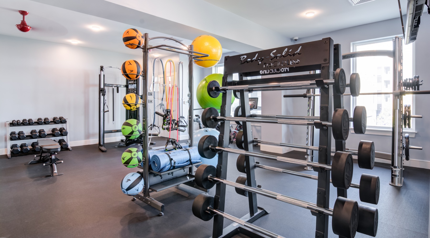 Fitness Center State of the art fitness center with free wights, spin bikes, cardio equipment and views of the ocean